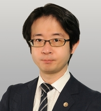 弁護士紹介